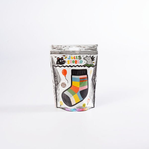 Custom Resealable Zipper Packaging Bags for Socks & Apparel